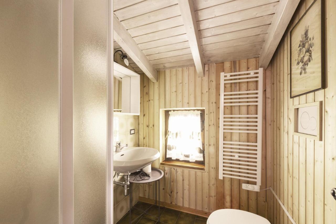 Il Larice D' Oro Aparthotel Sueglio Exteriör bild